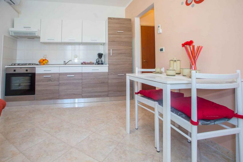Vakantiewoning met tuin - BF-DVHX3 - foto 11