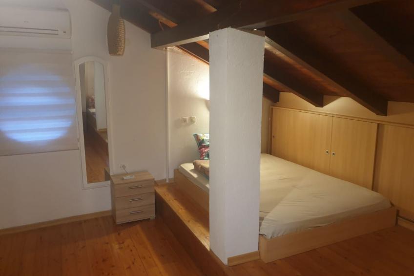 Am Fluss gelegenes Haus mit Galerieschlafplätzen - foto 34