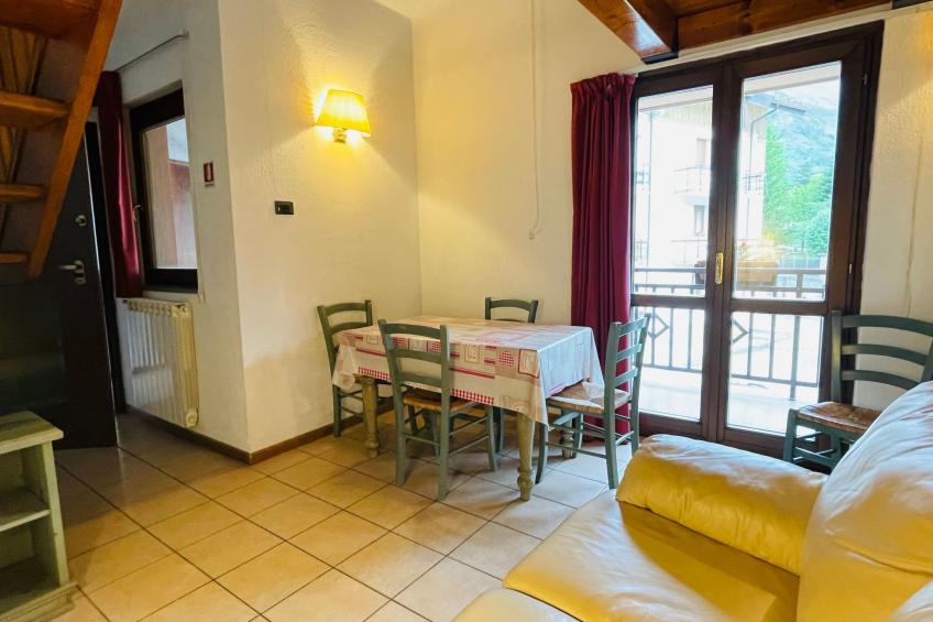 Zwei-Zimmer-Wohnung im Dachgeschoss 5 p. l. Villa Frejus - foto 4