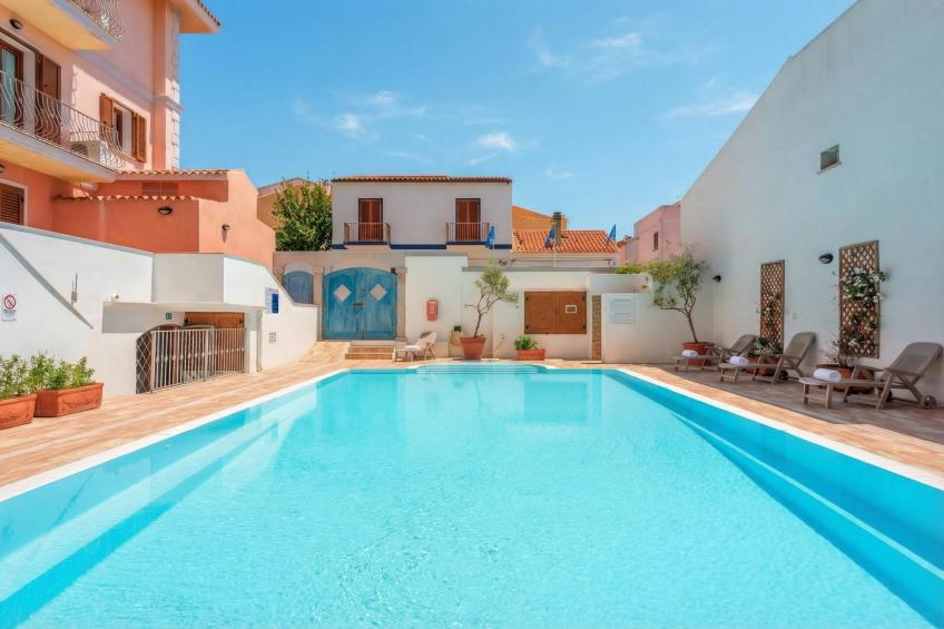 Cristal Blu Mono 3 With Shared Pool - foto 14