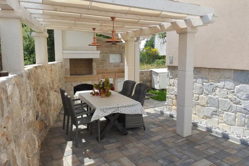 Apartments Villa Rustica (ST) - Two-Bedroom Apartment with Balcony and Shared Pool (prizemlje) - foto 14