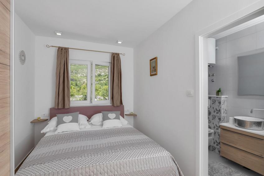 in Rašćane mit Beheiztem Pool - foto 36