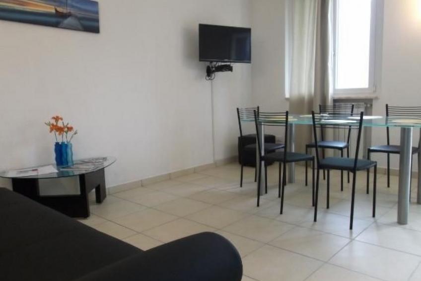 Villa zur alleinigen Nutzung mit 4 Wohnungen - foto 27