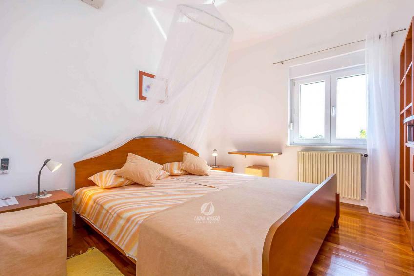 Appartement de vacances avec un intérieur sophistiqué, une belle terrasse et un jardin - BF-H8MJ6 - foto 15