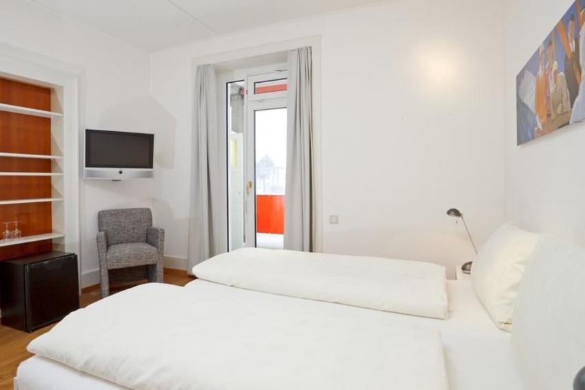 Ferienwohnung Hotel National Appartement/Fewo, Dusche oder Bad, WC - foto 4