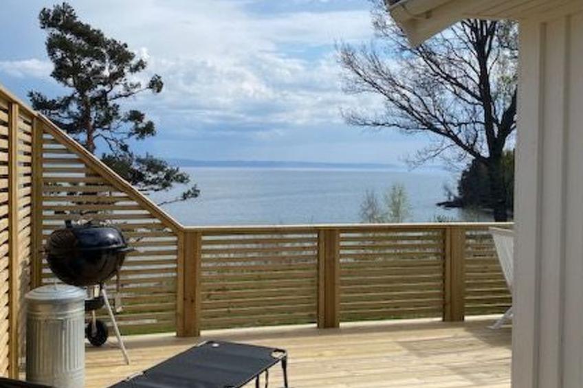 Ein  kleines Holzhaus - foto 5