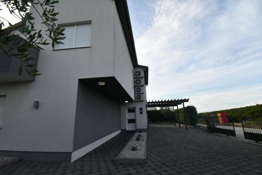 Luxury Escape with Swimming Pool & Modern Design - Deluxe Four Bedroom Villa with Sea View and Private Pool (Villa 5) - foto 30