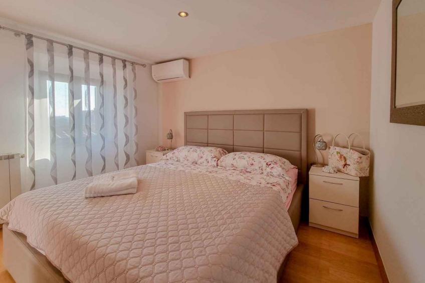 Holiday apartment with air conditioning, internet and terrace with barbecue - BF-HN39 - foto 42