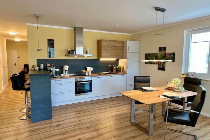 Moderne Wohnung mit Parkplatz und Rheinblick - foto 39