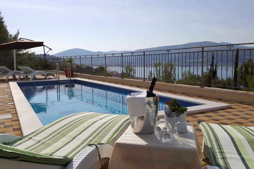 Holiday house mit Pool - BF-YX9WK - foto 3