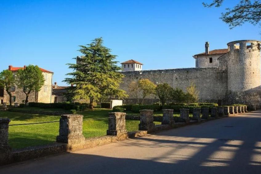 Charmante Villa Histra mit Pool und großem Garten - foto 19