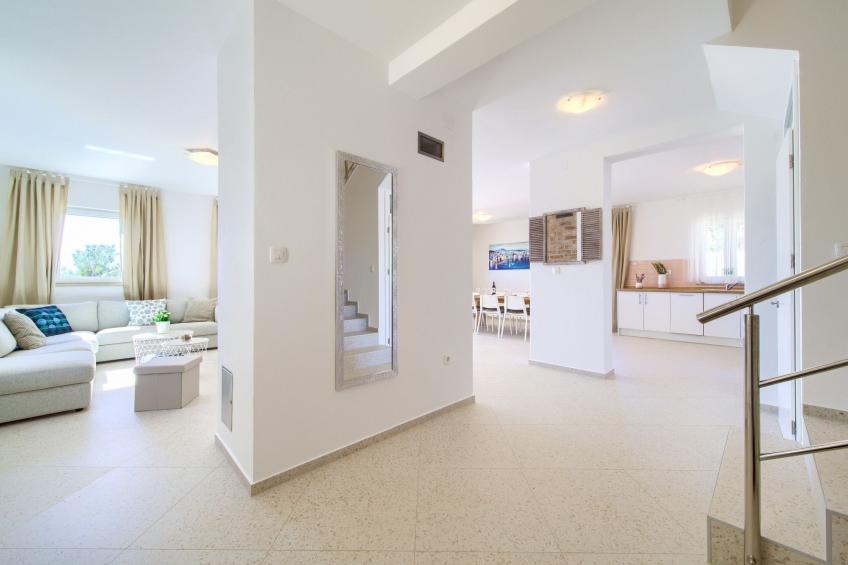 Geräumige, luxuriöse 5-Ferienvilla mit Meerblick, eigenem Pool und großer Terr - foto 16