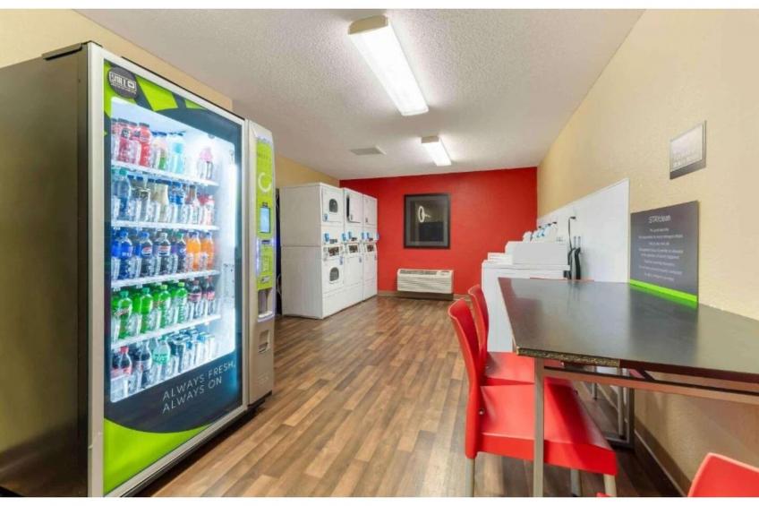 2 Full Beds | Non-Smoking, Kitchen - foto 29