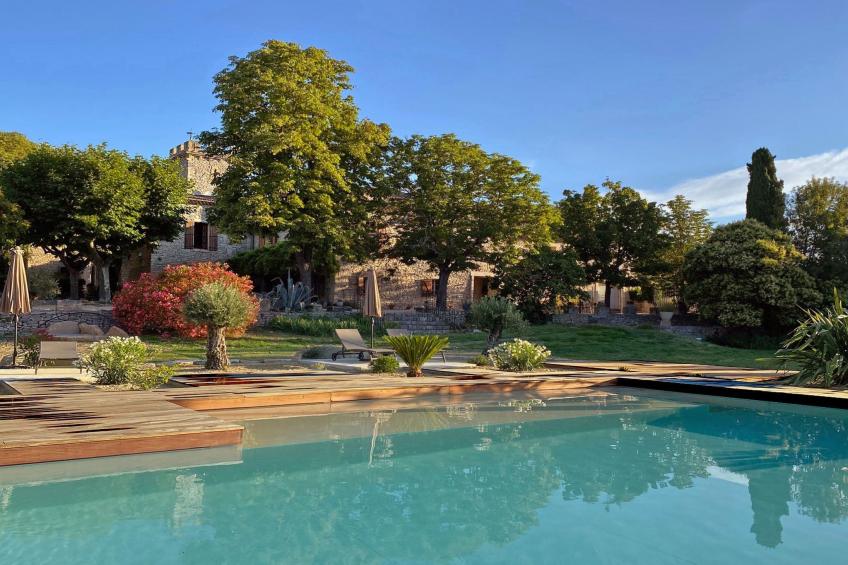 Domaine "Benjamin" mit Infinity-Pool - foto 11