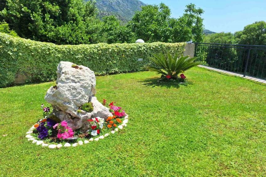 Villa Falcon Rook - Four-Bedroom Villa with Terrace and Swimming Pool - foto 37