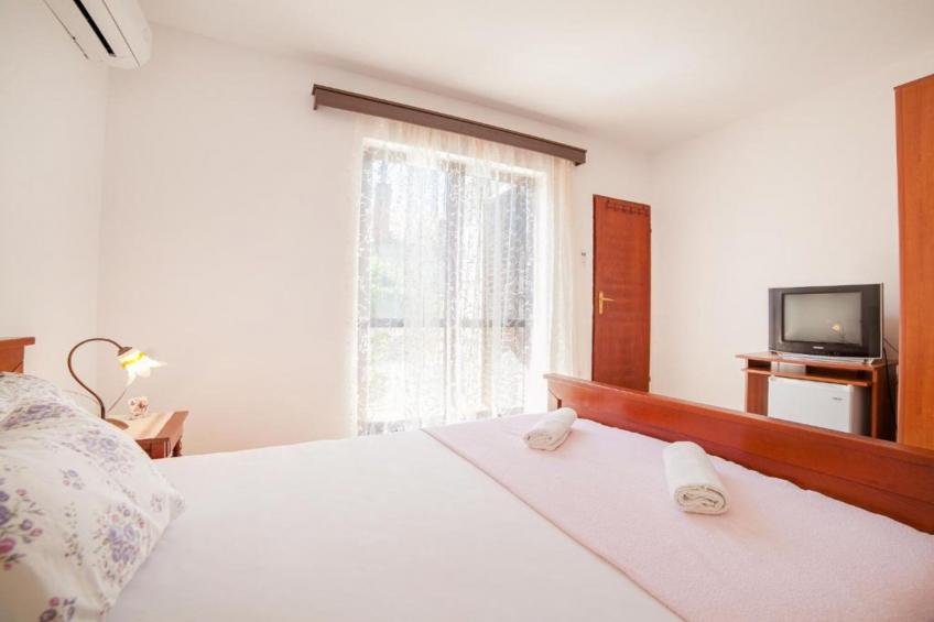 Petrovac Serenity Stay Near the Beach - Standard Double Room 2 - foto 4