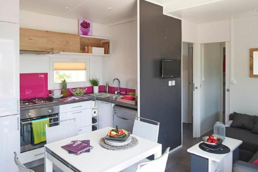 in Wackersdorf mit Whirlpool, Terrasse und Grill - foto 8