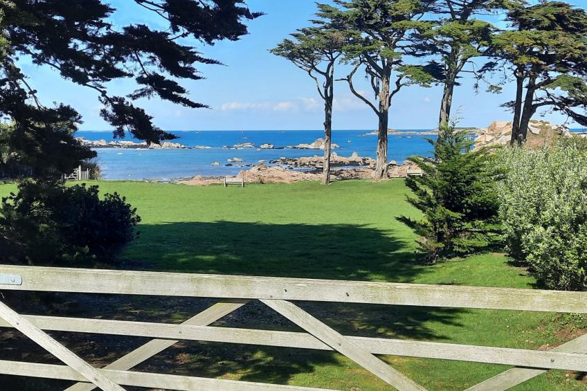 "Ty Saoson" mit Blick auf das Wasser - foto 36