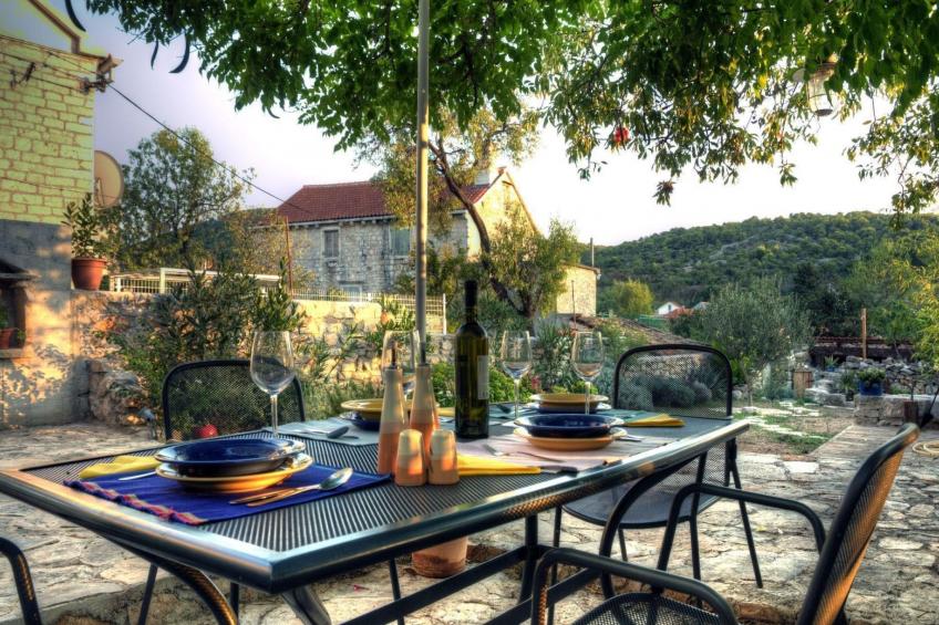 in Zlarin mit Schönem Garten - foto 15