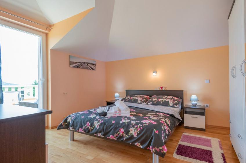 Villa "Mile" mit beheiztem Pool, Grill und Terrasse - foto 41