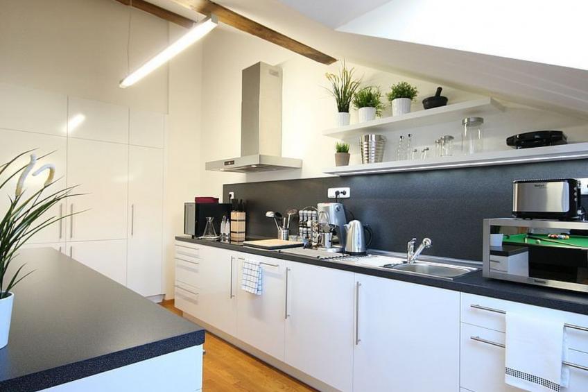 Luxuriöse Altbau-Dachgeschosswohnung in Prag - foto 28