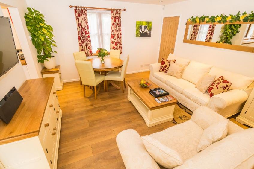 Anwesen mit Pool - foto 8