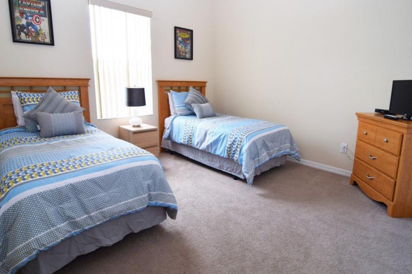 Geräumige Familienvilla mit privatem Pool und Spa in Südwestlage - foto 17