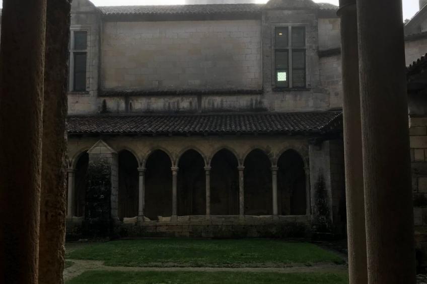 Schloss mit Überlaufpool an der Dordogne - foto 48