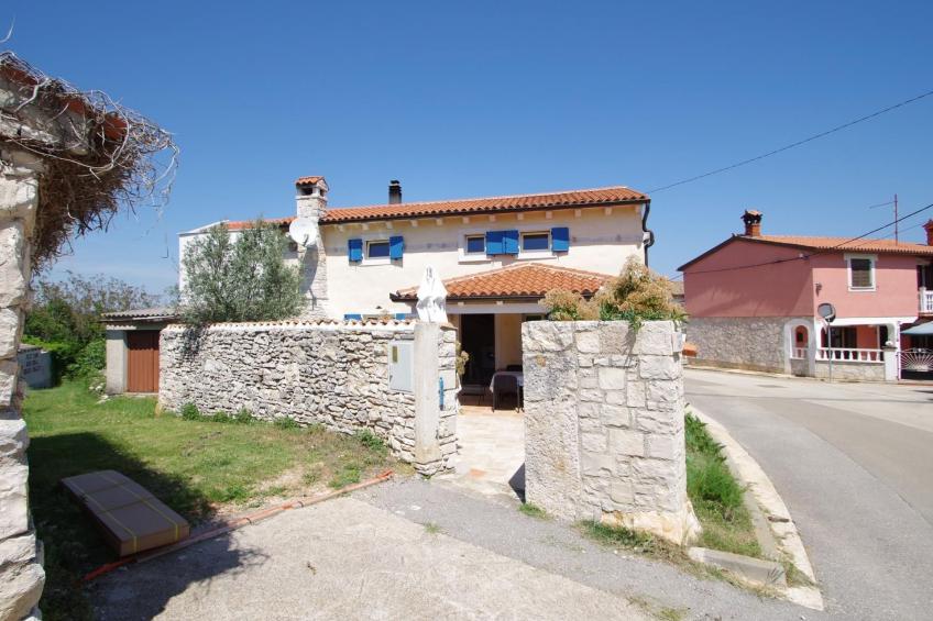 in Kavran mit Terrasse und Grill - foto 9