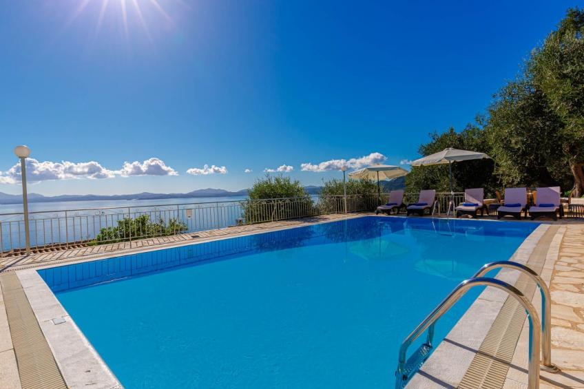 "Villa Nafsika" - foto 35