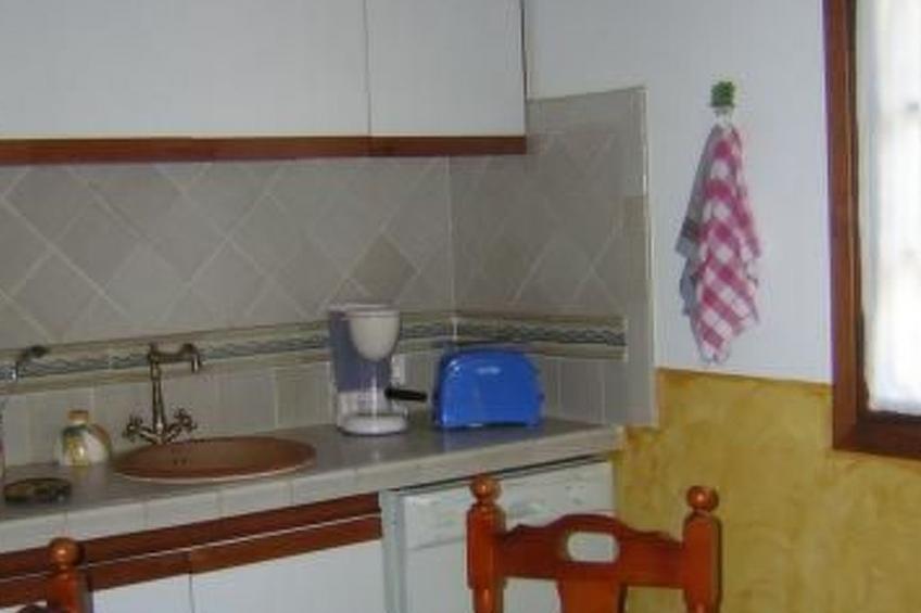 Typisches kanarisches Häuschen mit Terrasse und Grill - foto 6