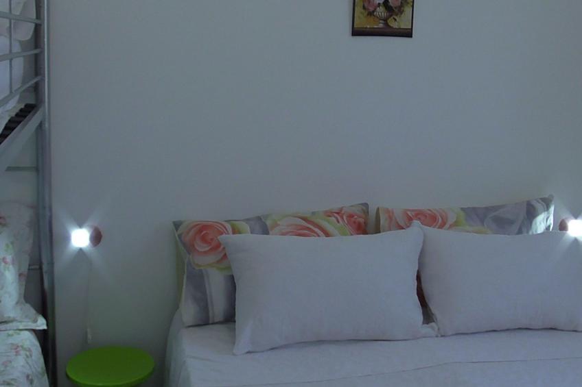 Kleine Villa mit geschlossenem Garten in Parabita - foto 41