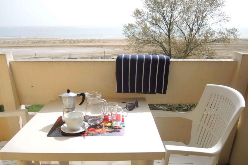 Ferienwohnung mit Klimaanlage und Balkon - BF-W9PYD