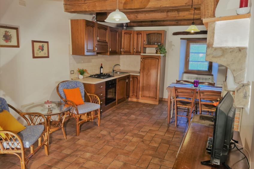 Wohnung in einem historischen Steinhaus - foto 7