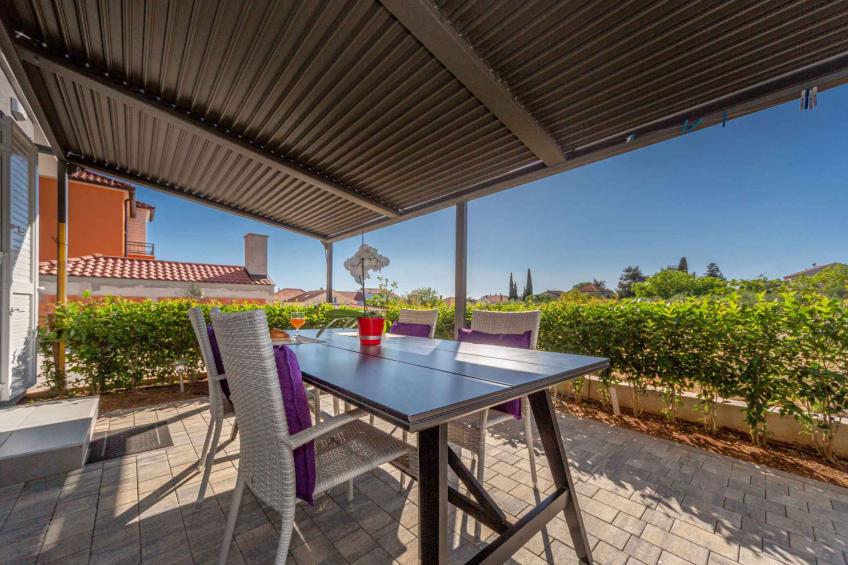 Vakantiewoning met terras - BF-GFN9V