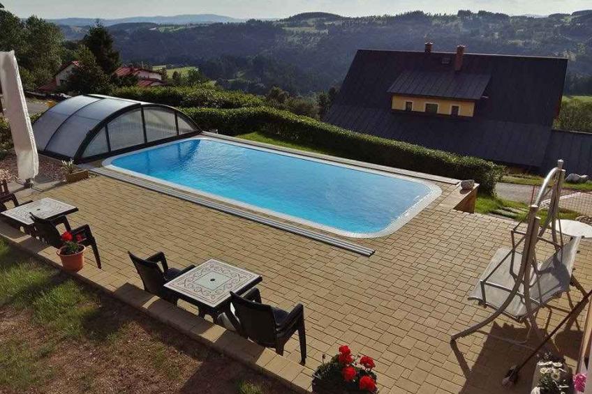 Holiday apartment with outdoor swimming pool and children's playground - BF-CJBR