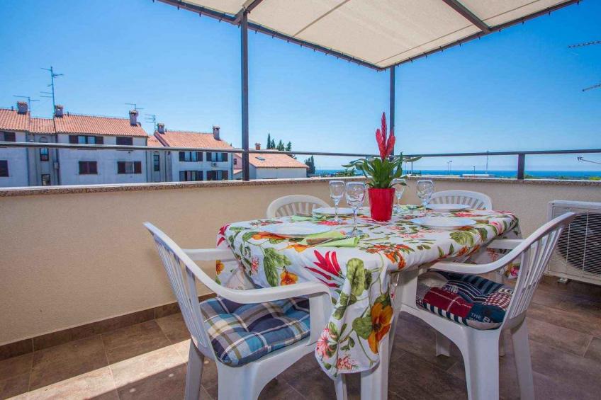 Vakantiewoning met balkon en uitzicht op zee - VW-7BWXT