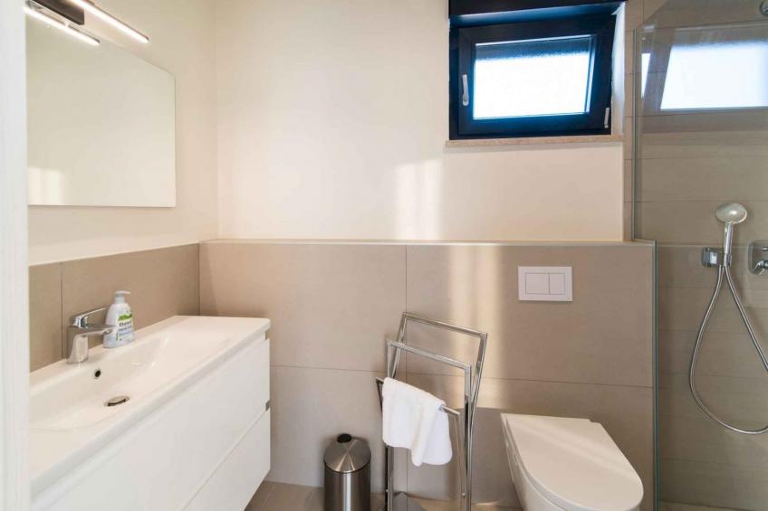 Villa met zwembad en airconditioning - BF-8W6RM - foto 29