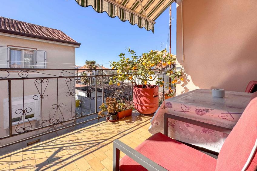 Holiday apartment with balcony and air conditioning - BF-BTD8B