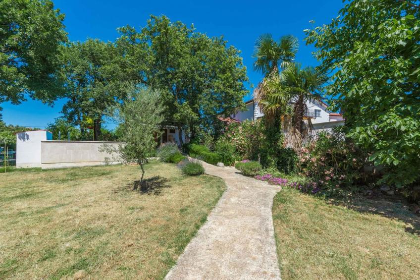 Holiday home mit Klimaanlage und Pool - BF-W9PGB - foto 14