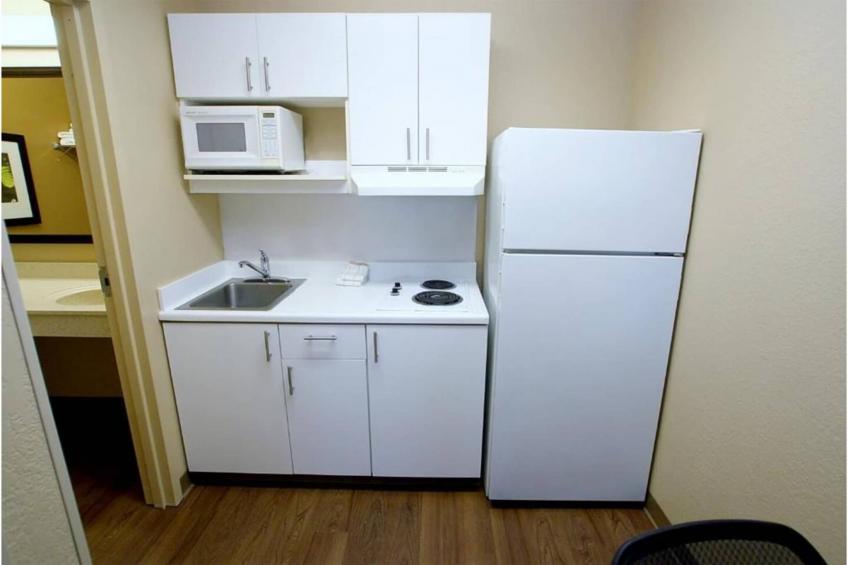 2 Full Beds | Non-Smoking, Kitchen - foto 13