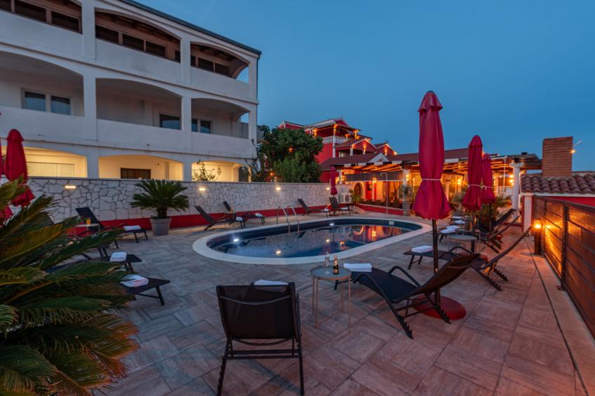 Villa Ancora for 16 guests,  No.1 - foto 47