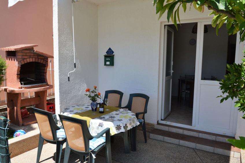 Wohnung in Poljica mit Garten und Terrasse - foto 22