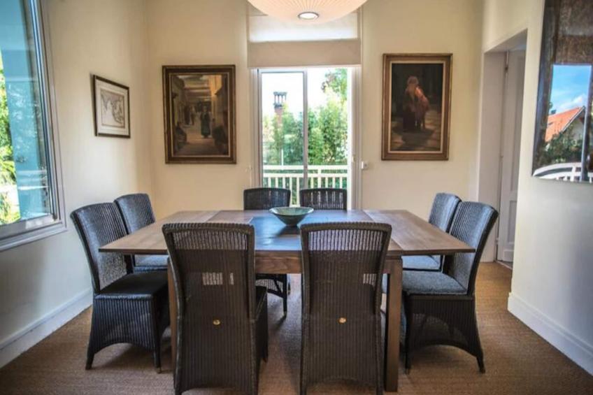 Superbe Villa Avec Piscine Chauffée Style Arcachonnais Pour 12 Personnes - foto 9