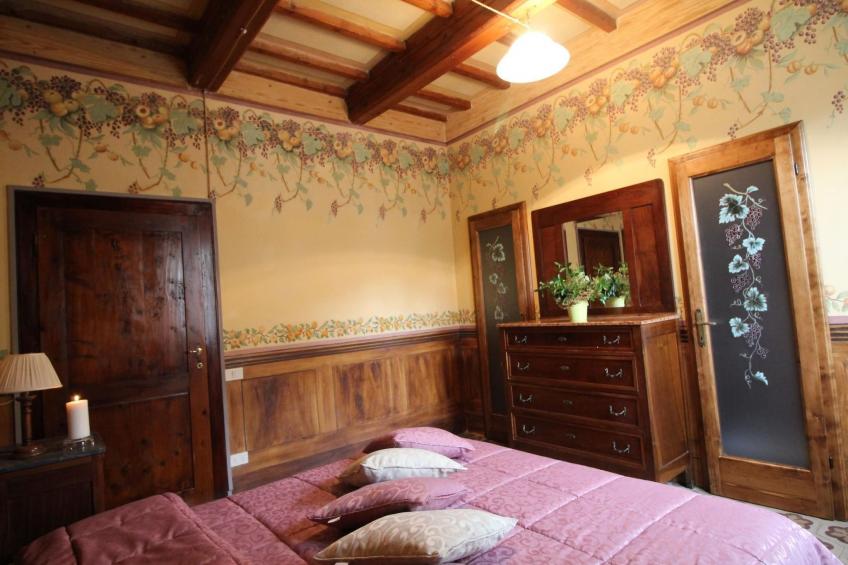 Wohnung in einer alten Villa mit Schwimmbad - foto 20