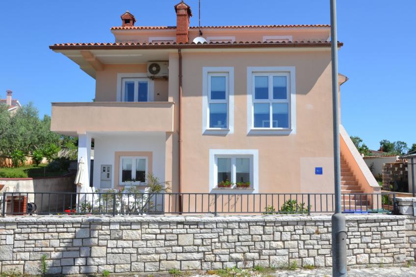 Helle Ferienwohnung in Vinkuran mit Garten, Grill und Terrasse - foto 32
