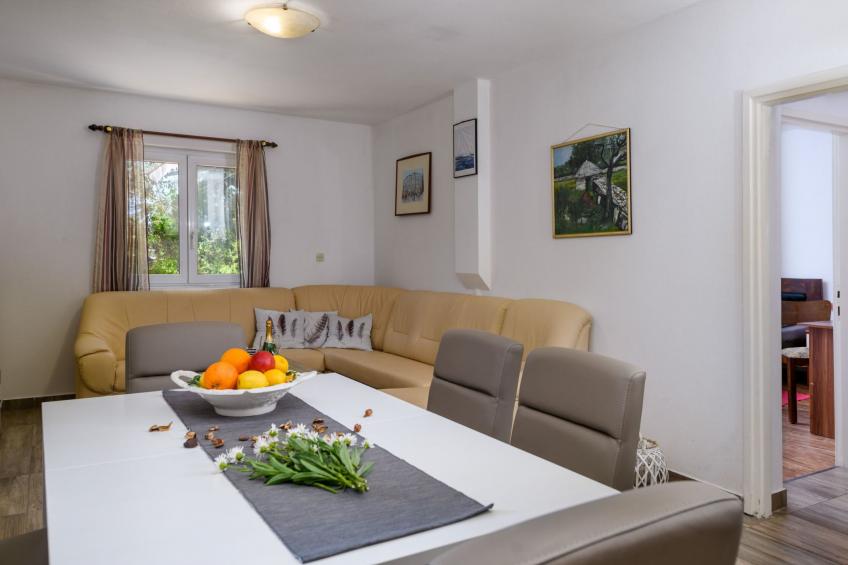 Wunderschönes Ferienhaus in Pomer mit Garten - foto 25