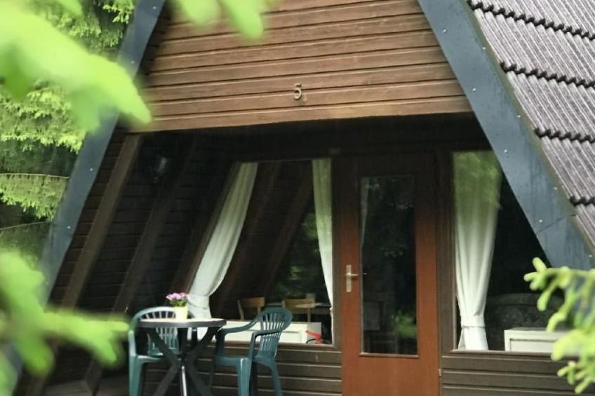 Tolles Ferienhaus mit Garten, Grill und Parkplatz - foto 4