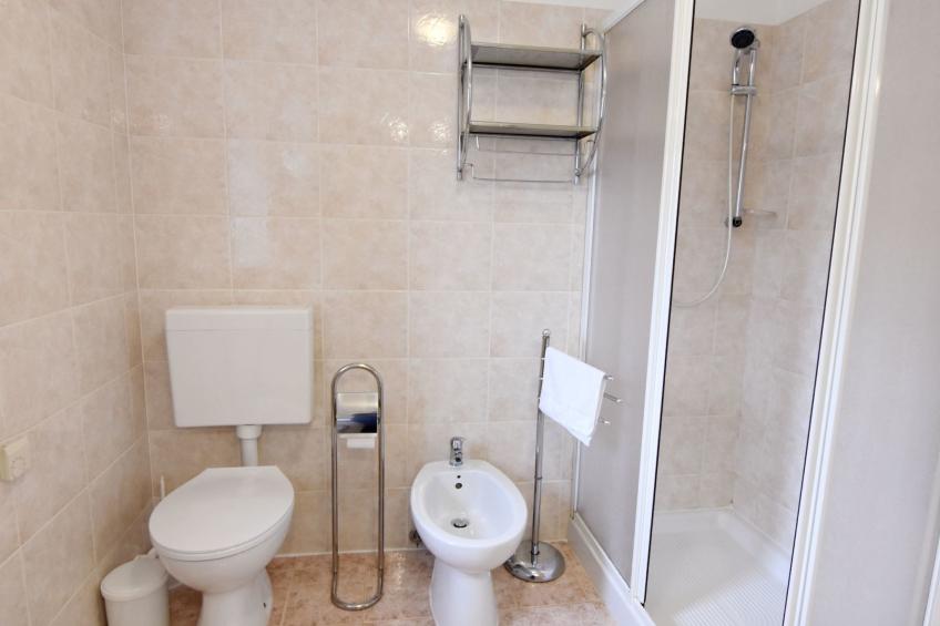 Große Wohnung in Babići mit Garten und Terrasse - foto 11