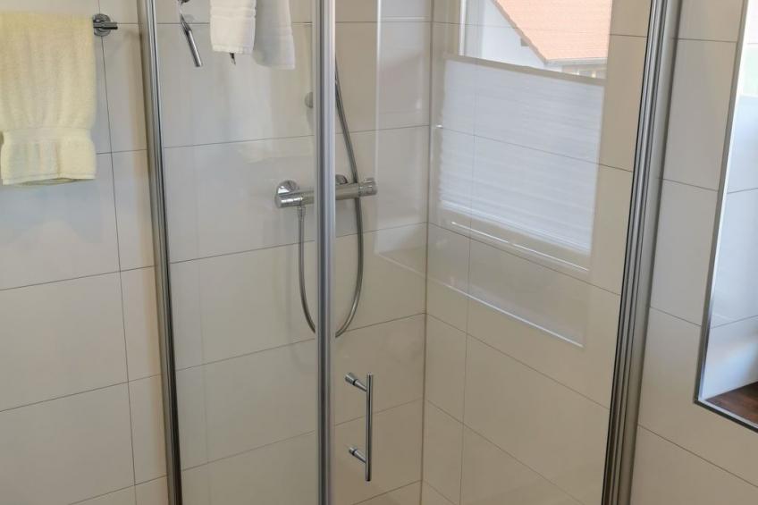 mit komplett eingerichteter Küchenzeile im Wohnraum - foto 35